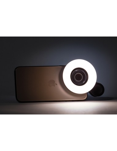 MAKRO OBJEKTÍV S LED OSVETLENÍM NA MOBIL